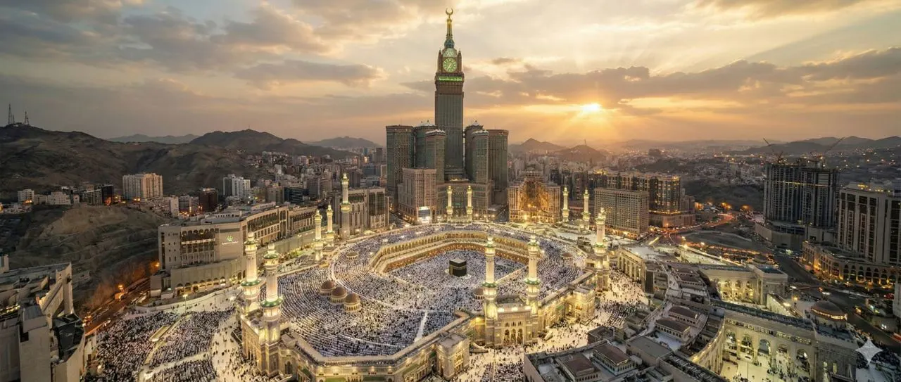 المسجد الحرام والكعبة المشرفة من الأعلى